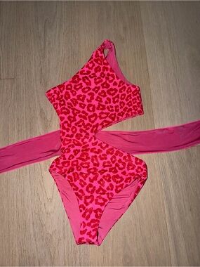 NWT Beach Riot One-Shoulder Pink Leopard Print One-Piece Swimsuit